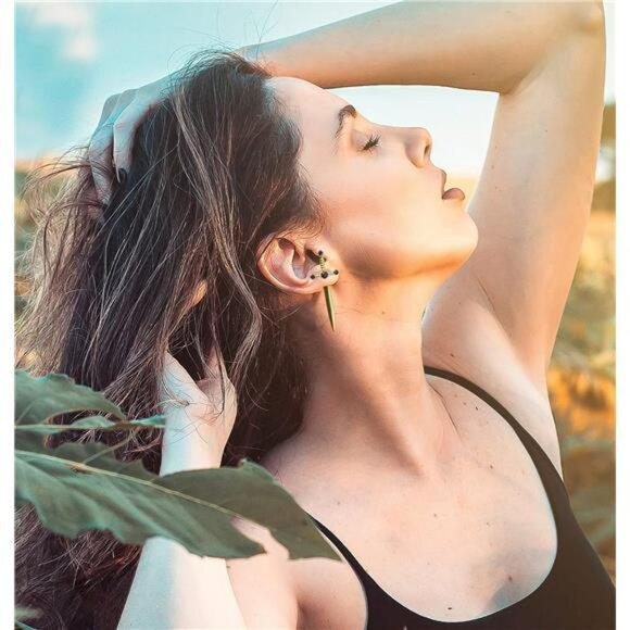 Gothic Sword Earrings Women Punk Dagger Rhinestone Stud Retro Black CZ Jewelry - Picture 2 of 8